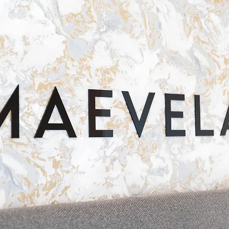 Apartament Maevela - Large 1 Bed Luxury Apt - 5 Min Walk From Bullring - Cube - Mailbox - New Street Station - Free Netflix